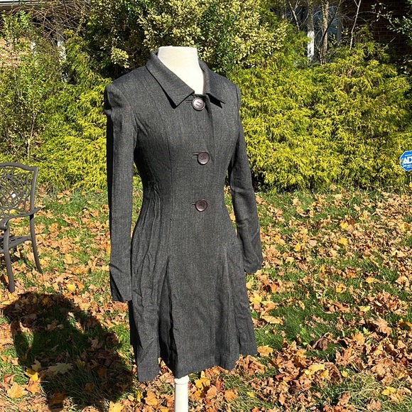 Hache Italian Wool dark coal grey Italian flair gathered skirted swing c… - Picture 3 of 16